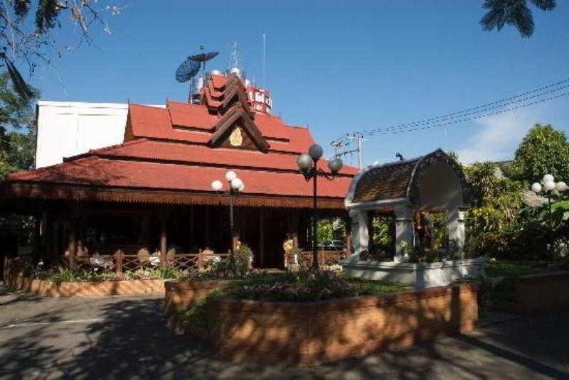 Changpuak Hotel Chiang Mai Exterior foto